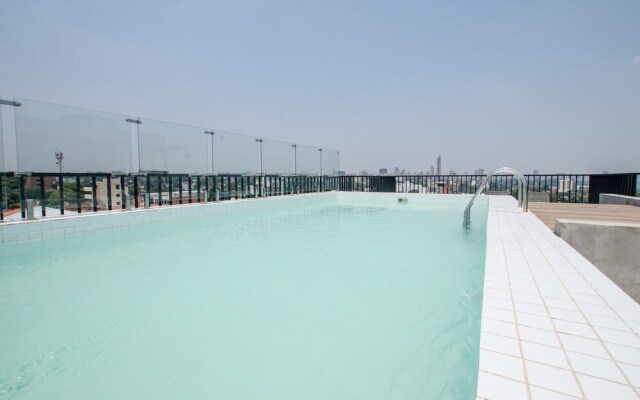 Lovely Business Loft Pool BBQ & Views