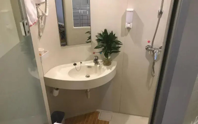 Shell Jinan Gaoxin District Shunhua Road Qilu Software Park Hotel