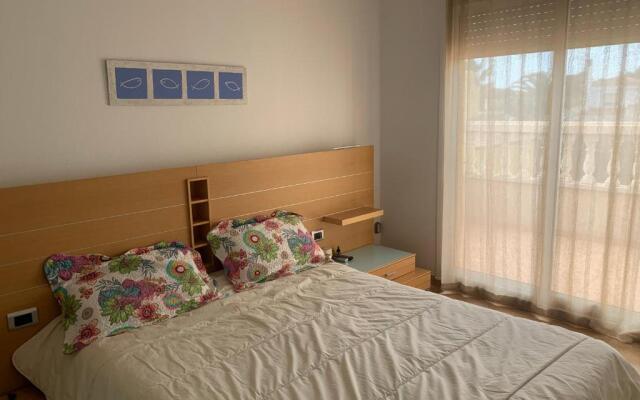 AME57 Preciosa Villa Con Piscina 10 pax