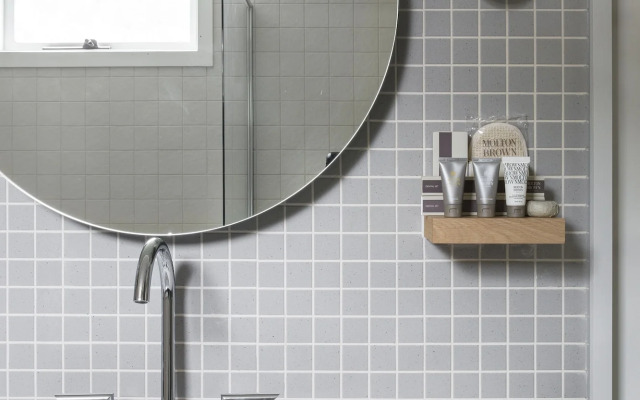 Lancemore Lindenderry Red Hill