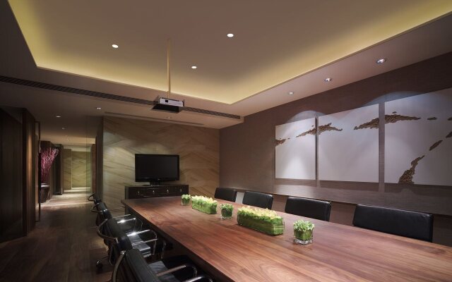 New World Dalian Hotel