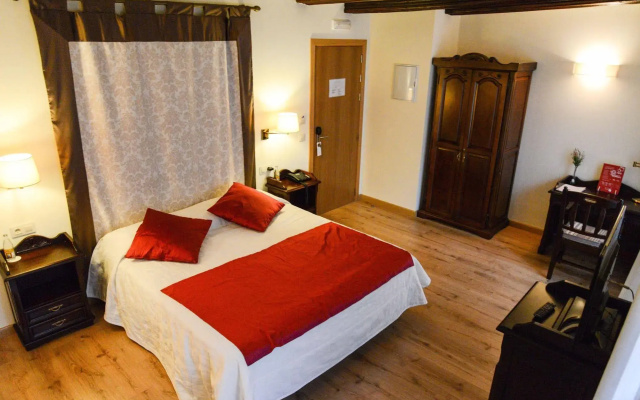 Hotel Cardenal Ram
