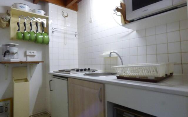 Appartement Arette, 2 pièces, 6 personnes - FR-1-602-83