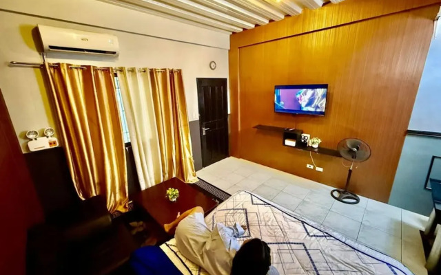 Axon Cozy Modern House #G Near The Walking Street