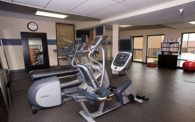 Hampton Inn Springfield-South