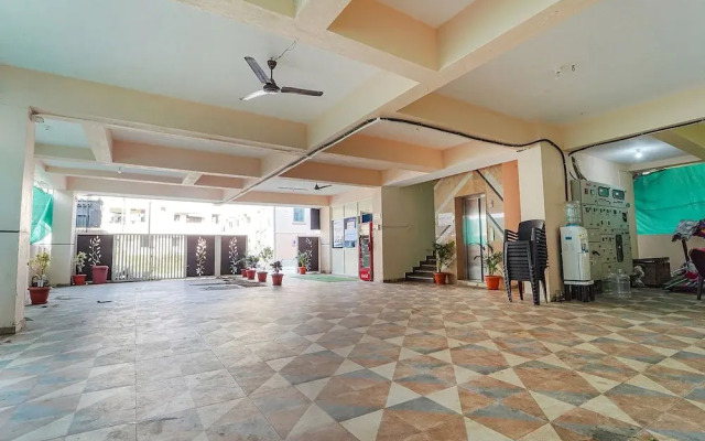 Fabhotel Sv Home Stay