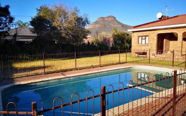 The Graaff-Reinet Suites