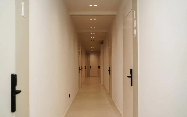 Diamar Suites