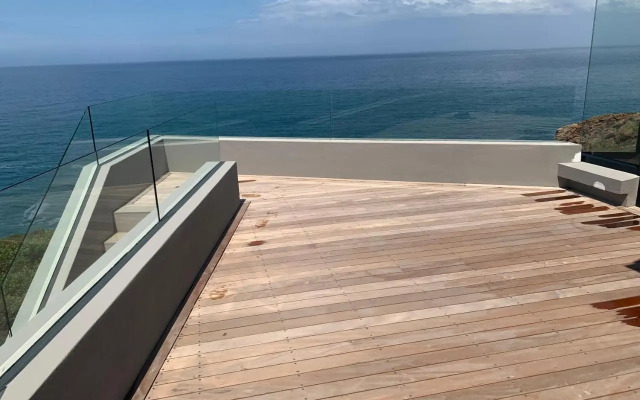 Dolphin View