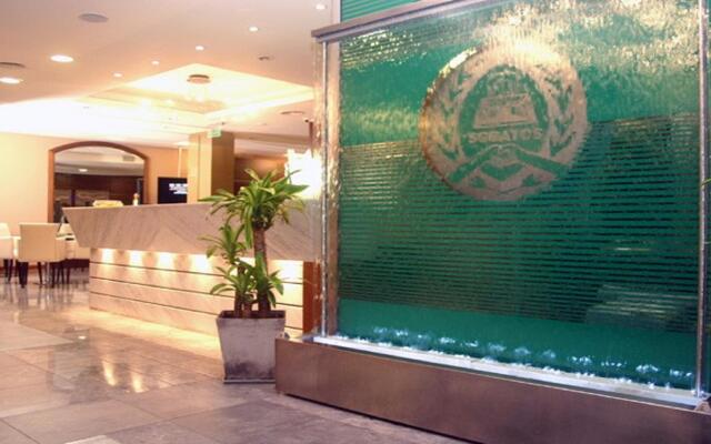 Hotel 15 de Mayo