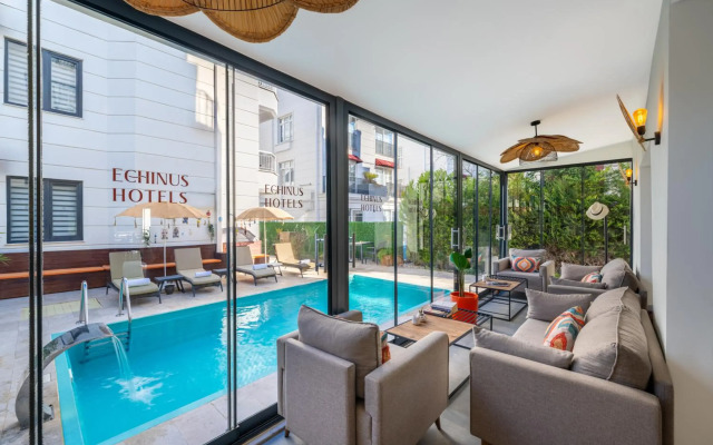 Echinus Lara Hotel
