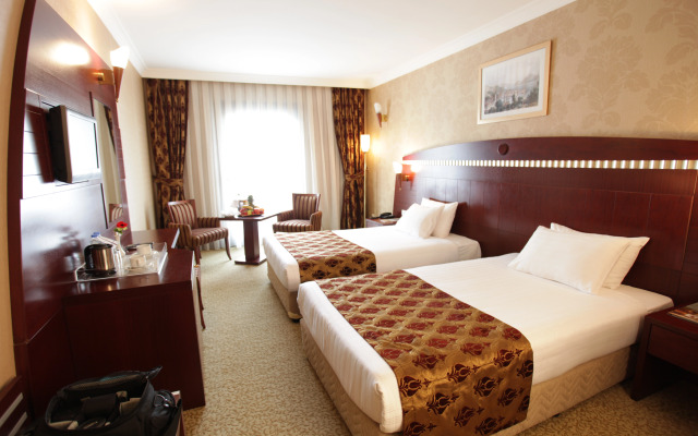 Nova Plaza Orion Hotel