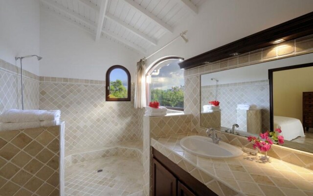 Villa With 5 Bedrooms in Saint Martin, With Wonderful sea View, Privat