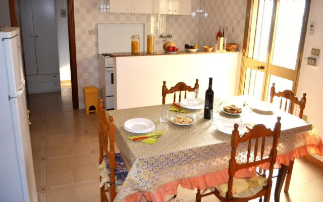 Ureshii Holiday Home in a Two-family Structure in San Foca