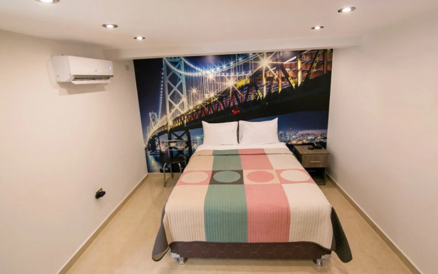 Hostal Encantos