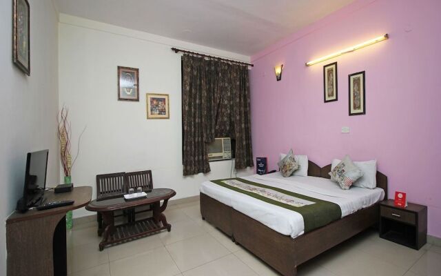OYO 457 Hotel Mittal Residency