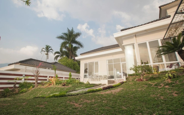 Nirvana Villas Puncak