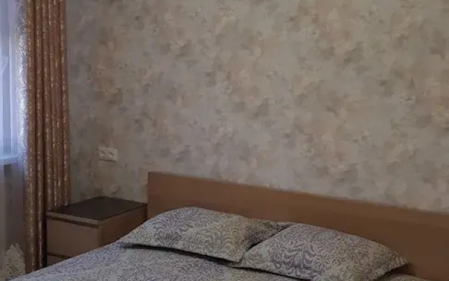 Nizhneimeretinskya apt 22