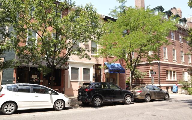Rittenhouse Suites