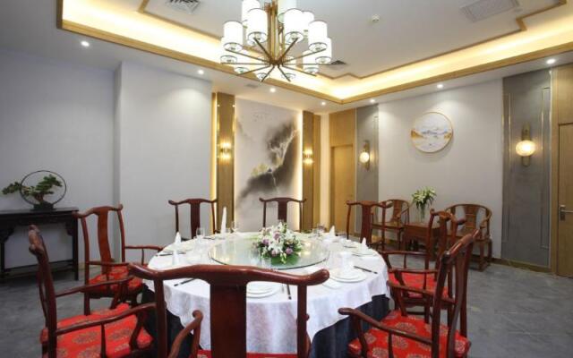 The Skytel Hotel (Beijing Aoyu Hotel)