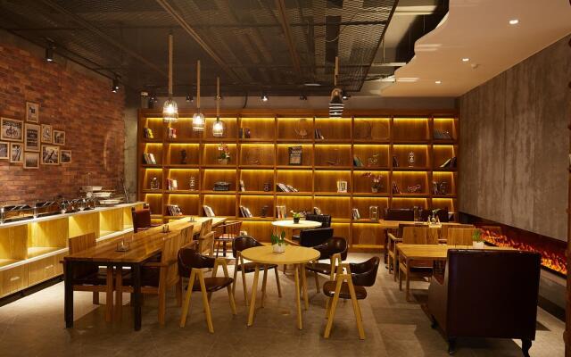 James Joyce Coffetel·Shanghai Zhuanqiao Wanda Plaza