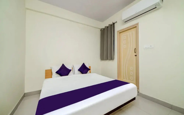 SilverKey Executive Stays 19907 Hafeezpet