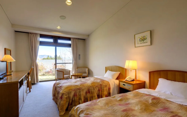 Forest Resort Conifer Iwabitsu