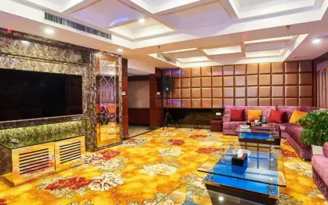 Longhai Diamond Hotel