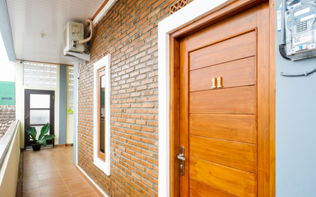 Urbanview Hotel Telu Wolu Monjali by RedDoorz