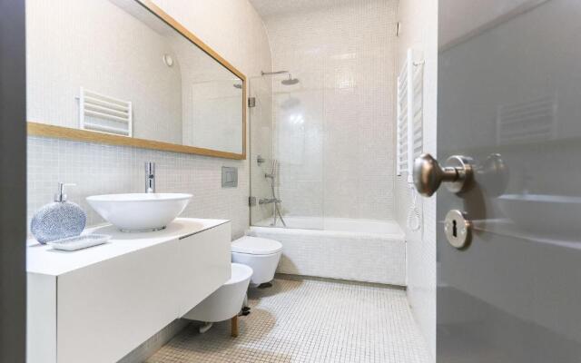 Modern Chiado by Homing