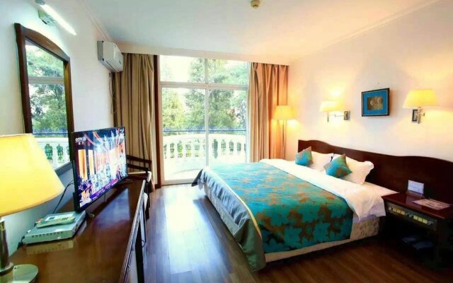 Guancanghai Resort