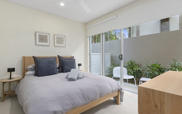 First Class Luxurious Apartment On Noosa River Unit 1 Wai Cocos 215 Gympie Terrace – Guest Rooms – Noosaville