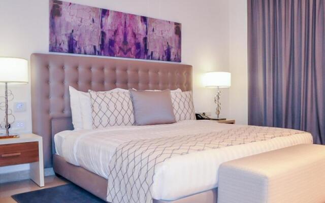 Somewhere Bliss Hotel