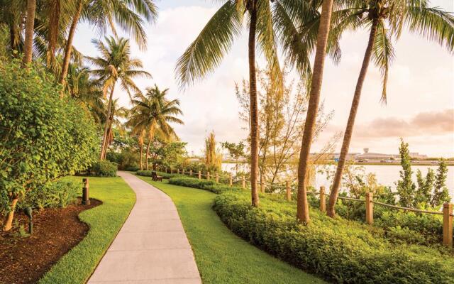 Hilton Miami Airport Blue Lagoon