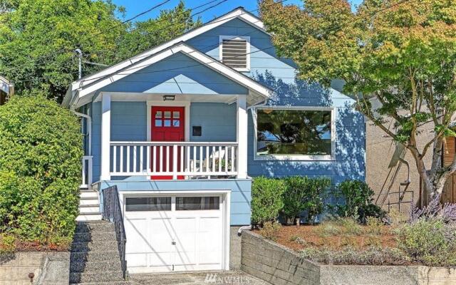 The Fremont Charmer 2BR