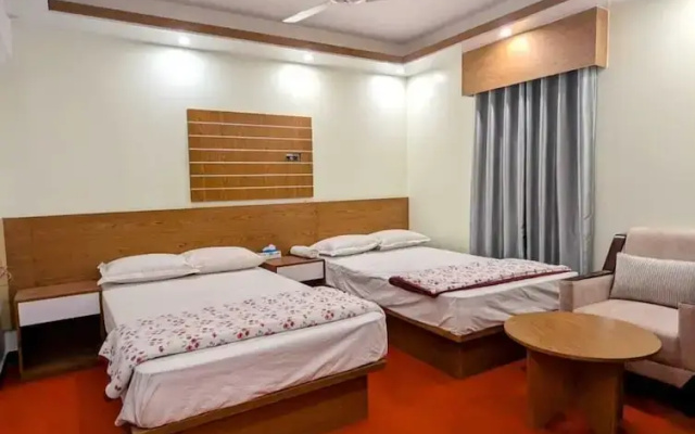 Star Plus Hotel