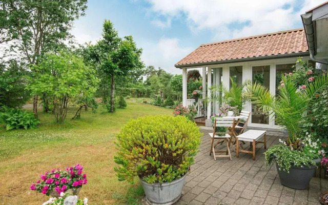 6 Person Holiday Home in Glesborg