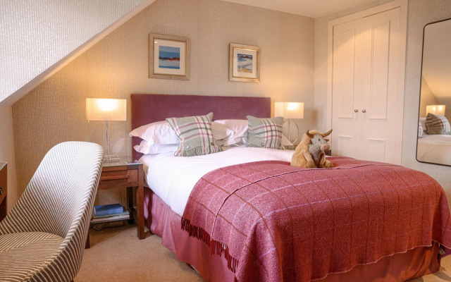 The Airds Hotel & Restaurant