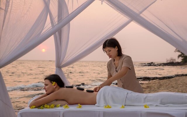 Sea Sense Resort