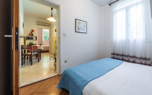 Apartment Ivona With Teracce