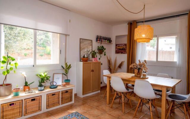 House Can Alma Castellet i Gornal