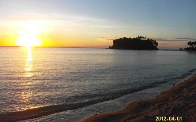 Binucot Beach Resort