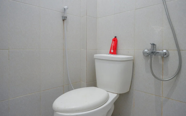 RedDoorz near Pasar Baru Mamuju