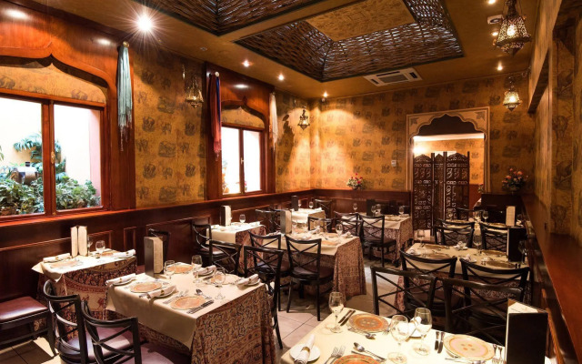 Hotel Majestic City Center