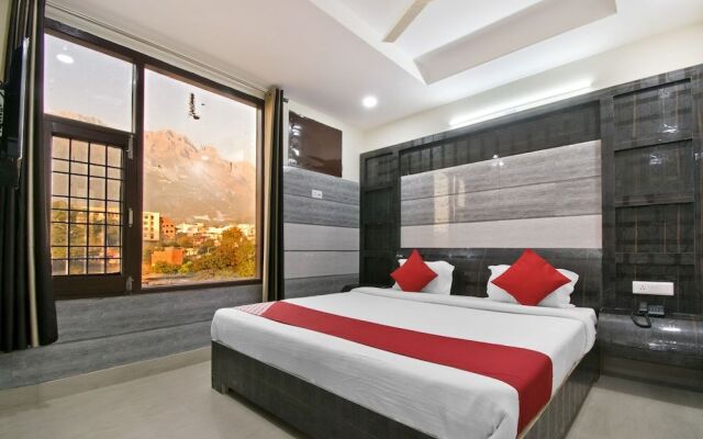 Oyo 24887 New Suhani