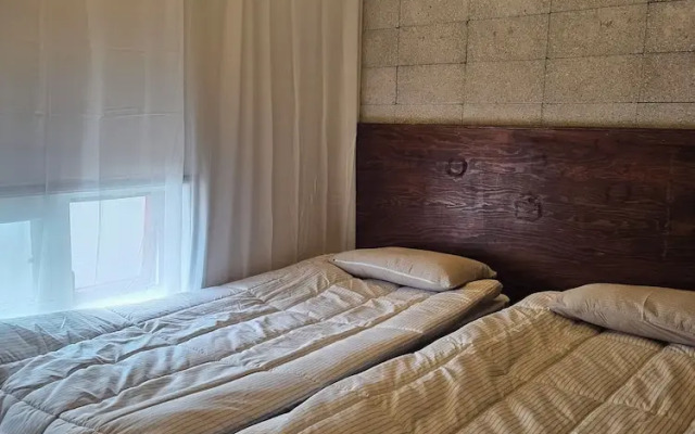 Travel Light Hostel Gyeongju