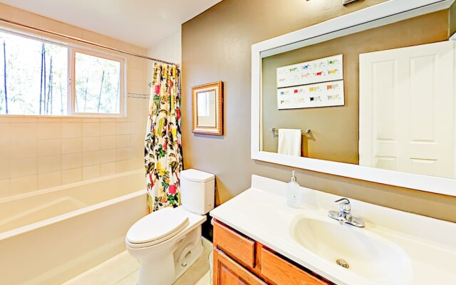 Pepperwood - 2 Br Home