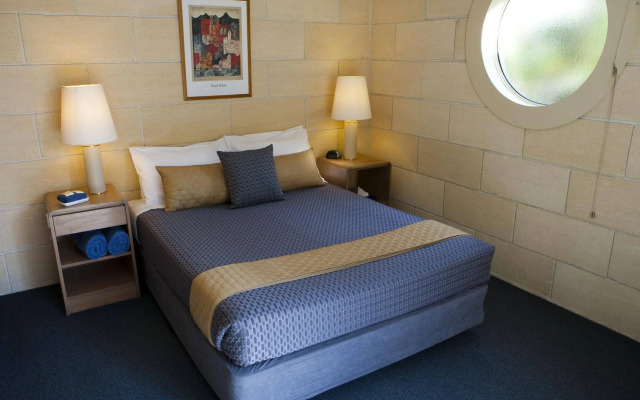 Portside Motel