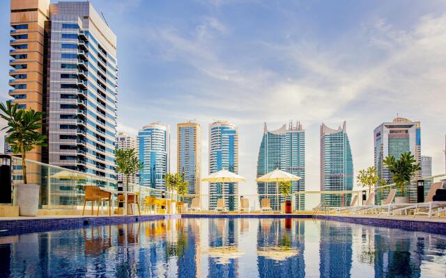 Royal Regency Suites Dubai Marina Hotel
