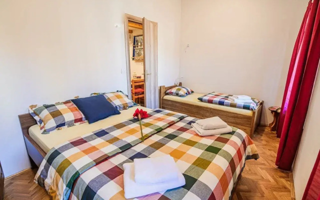 Sleek and Stylish Umag Apartments With Sea View